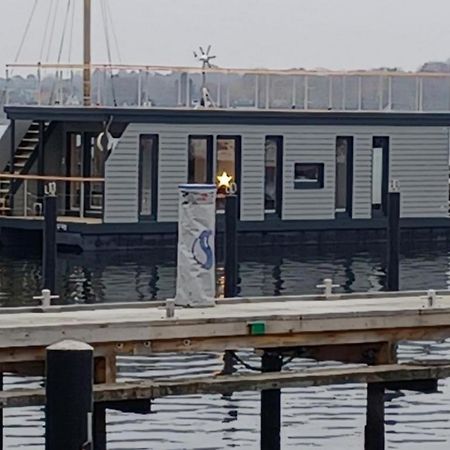 Hausboot Gluecksmomente Mit Dachterrasse In Schleswig Am Ostseefjord Schlei Exteriör bild