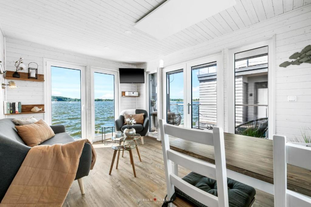 Hausboot Gluecksmomente Mit Dachterrasse In Schleswig Am Ostseefjord Schlei Exteriör bild